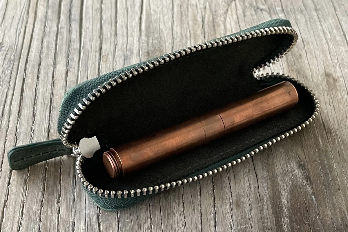 Galen Leather Zippered Single Pen Case for Kaweco - Crazy Horse Forest Green