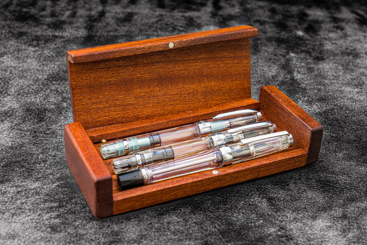 Galen Leather Wooden Pen Display Case with Lid