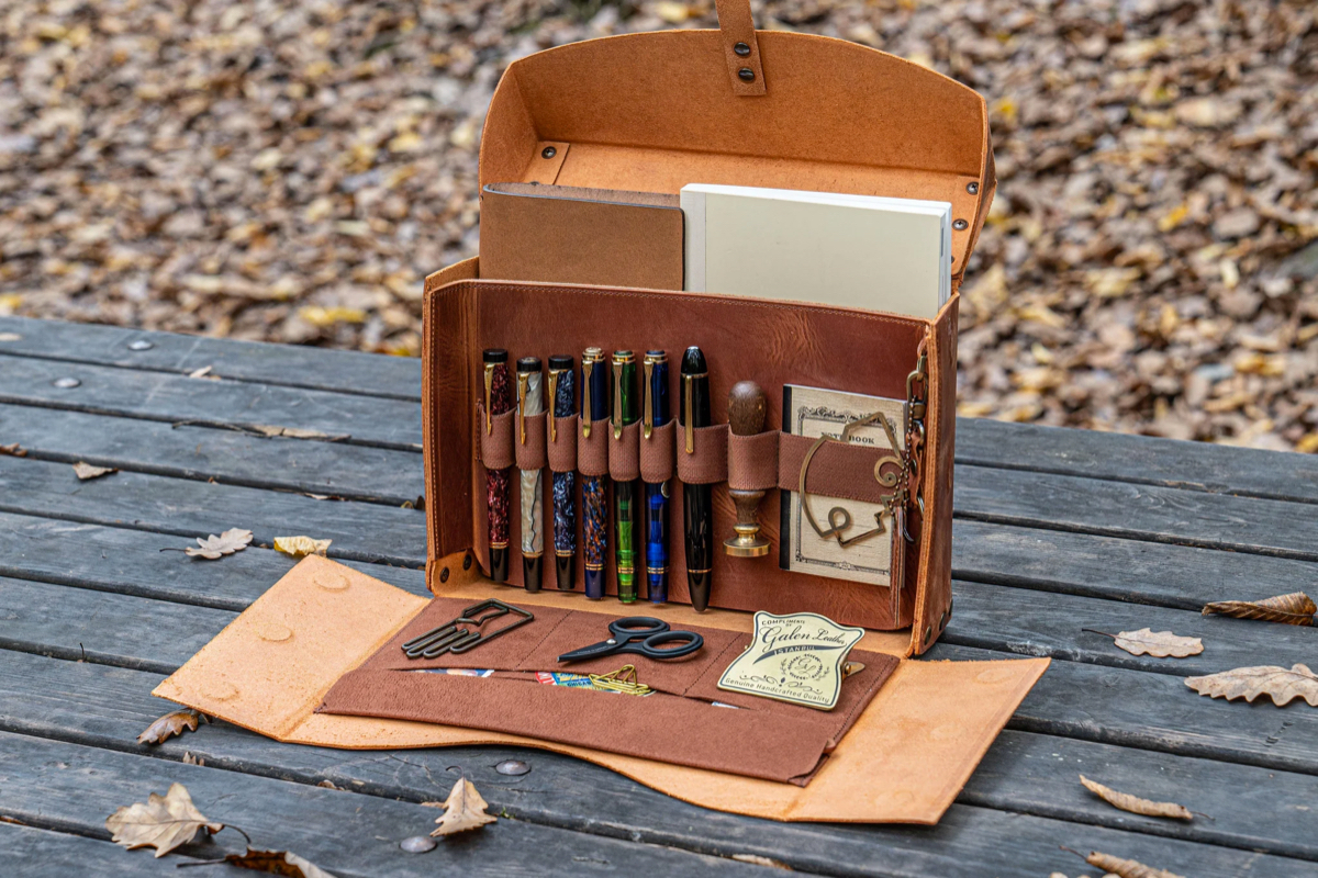 Galen Leather Writer's Medic Bag - Crazy Horse Tan