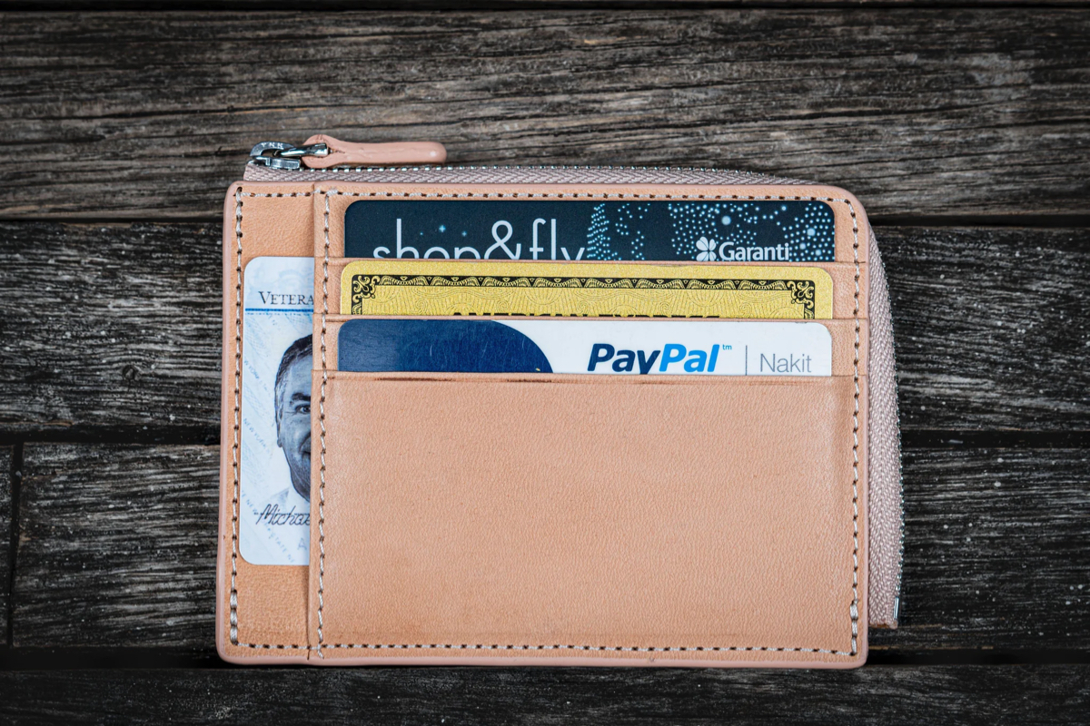 Galen Leather Zippered Mega Mini Wallet - Undyed