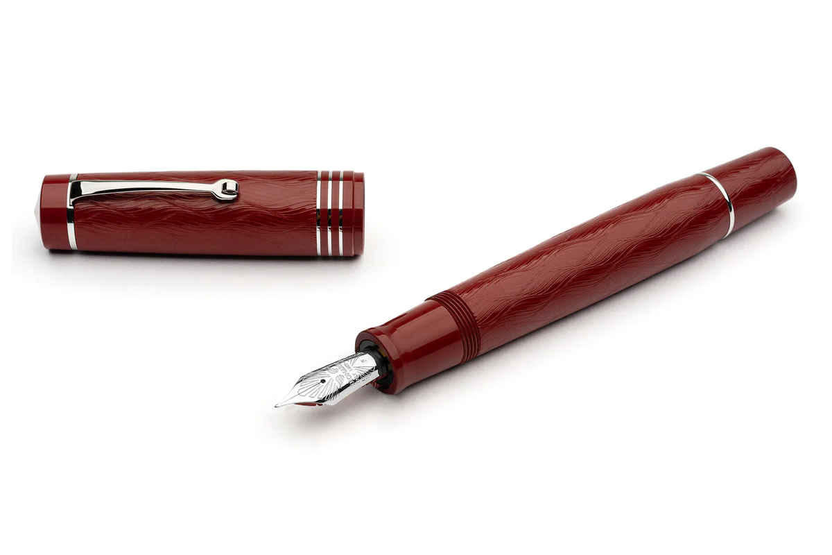 Leonardo Audace Guillochè Garnet Red RT #6 Vulpen