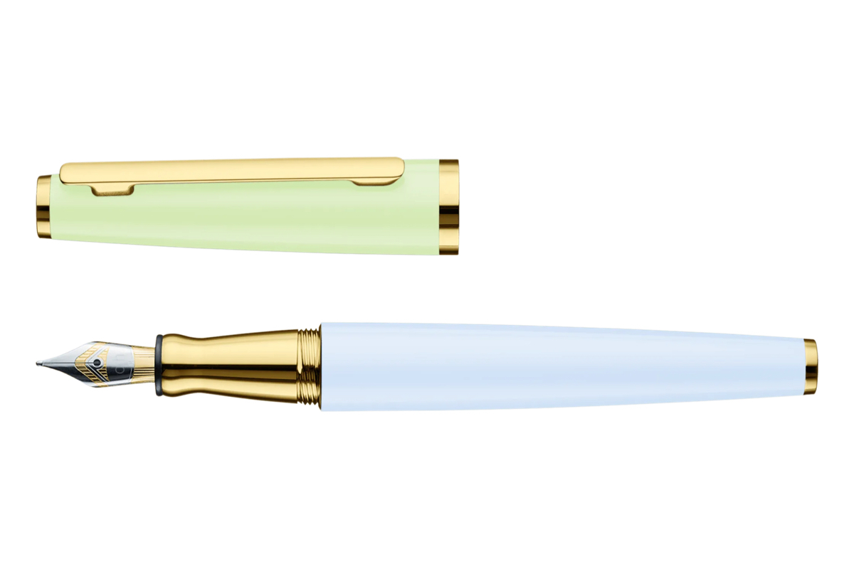 Otto Hutt Design 06 Glacier/Apple Green GT Vulpen