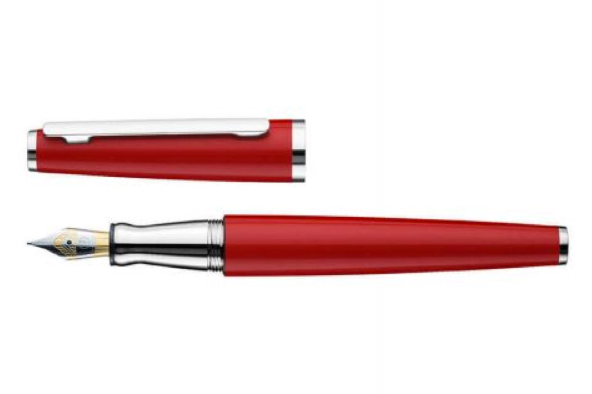 Otto Hutt Design 06 Rood Vulpen