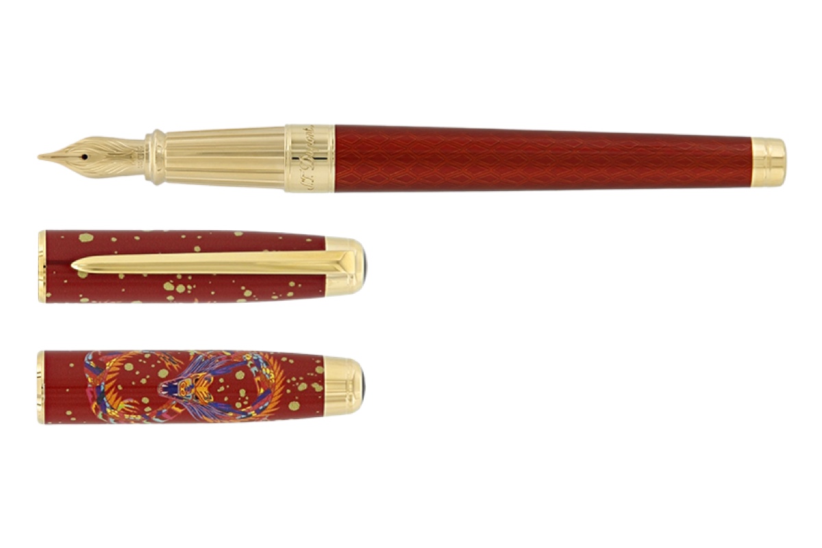 S.T. Dupont Line D Eternity 'Dragon' Burgundy GT Vulpen