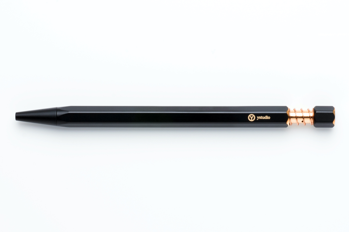 YStudio Classic Revolve Spring Black Balpen